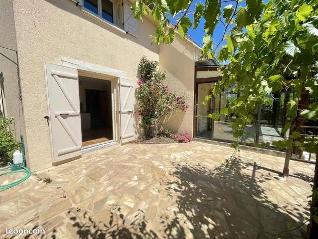 Maison vente à Évry, Milly-la-forêt