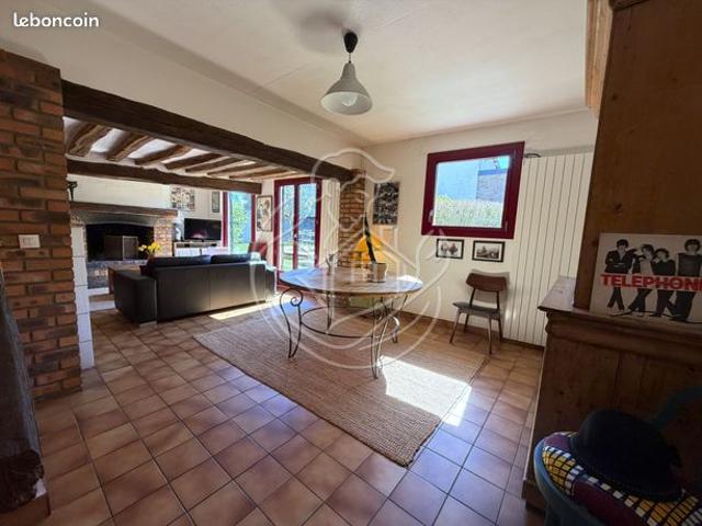 Maison vente à Rouen, Le Mesnil-esnard