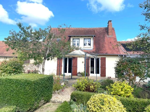 Maison vente à Nontron, Mialet