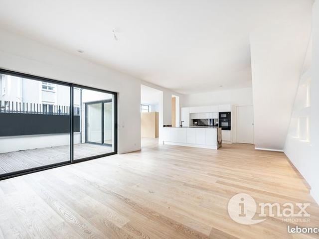 Maison vente à Asnières-sur-seine, Martinique