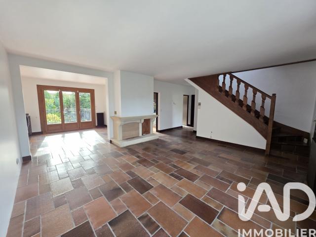 Maison vente à Rodon, Le Mesnil-Saint-Denis
