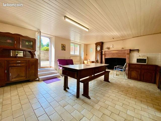 Maison vente à Dinan, Bretagne