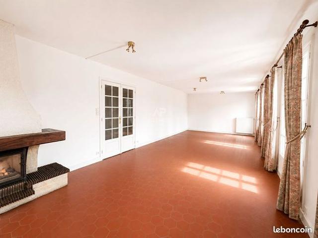 Maison vente à Saint-Germain-en-Laye, Médan