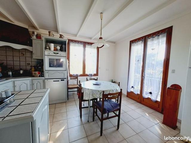 Maison vente à Nîmes, Sauzet