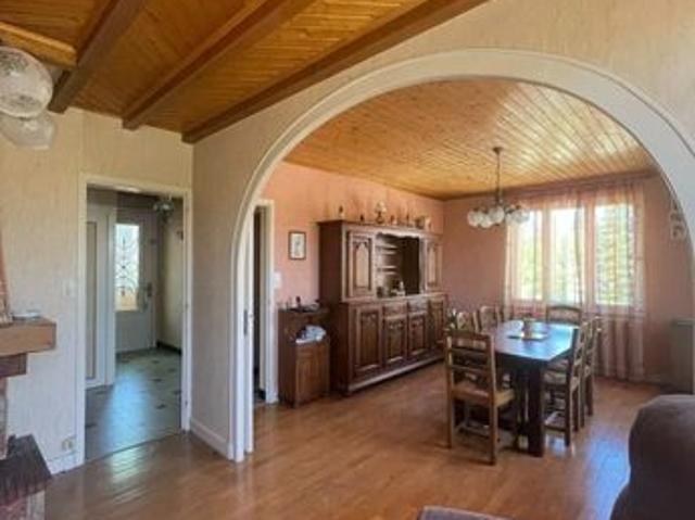 Maison vente à Lons-le-Saunier, Courlans