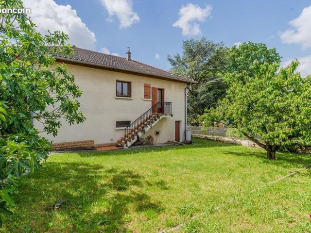 Maison vente à Privas, Saint-priest