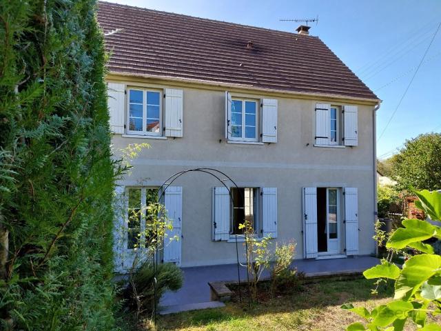 Maison vente à Senlis, Chambly