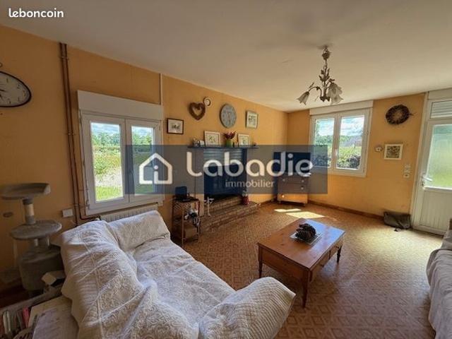 Maison vente à Avranches, Le Teilleul