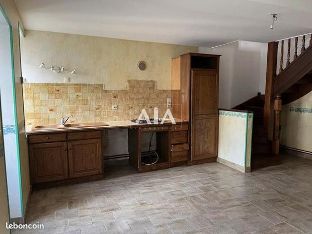 Maison vente à Confolens, Xambes