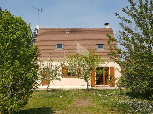 Maison vente à Fontainebleau, Île-de-France
