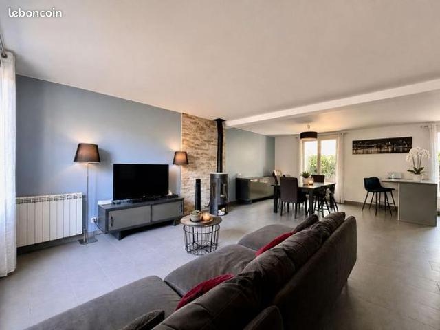 Maison vente à Évry, Mennecy