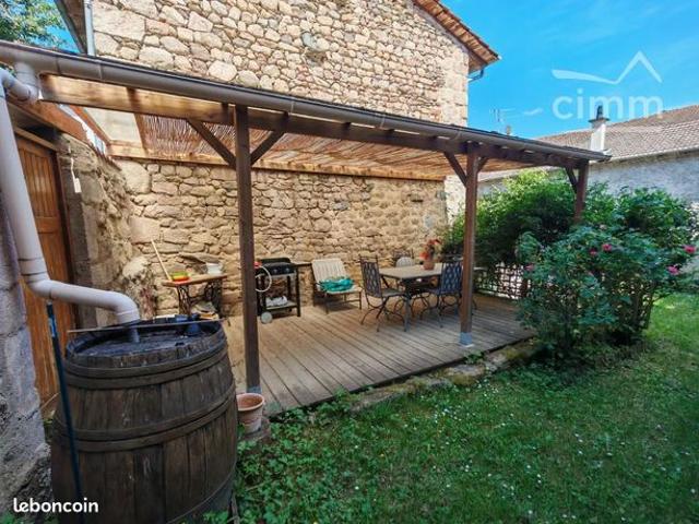 Maison vente à Ambert, Champétières