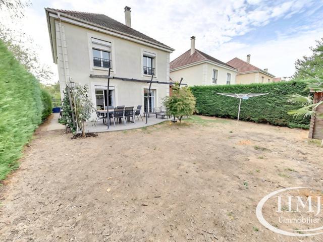 Maison vente à Lisses, Essonne