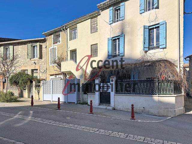 Maison vente à Arles, Orgon