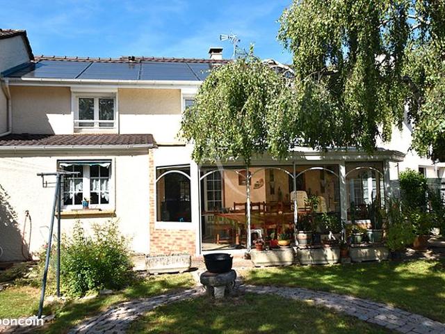 Maison vente à Melun, Combs-la-ville