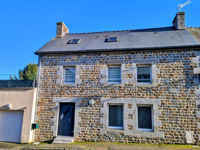 Maison vente à La Volerie, Saint-Germain-en-Coglès