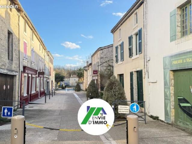 Maison vente à Niort, Coulon