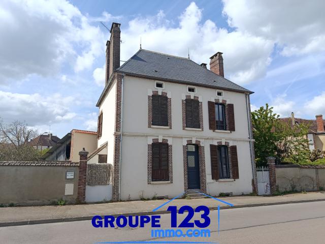 Maison vente à Auxerre, Aillant-sur-tholon