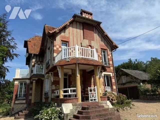 Maison vente à Lisieux, Normandie