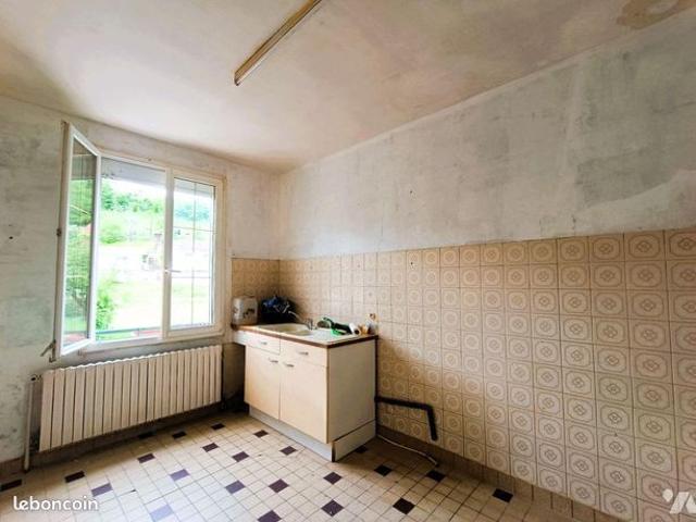 Maison vente à Compiègne, Nampcel