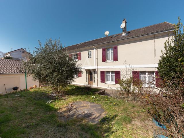 Maison vente à Noisiel, Ancienne Chocolaterie Menier