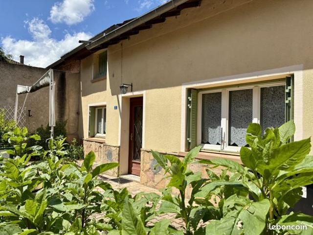 Maison vente à Mâcon, Préty