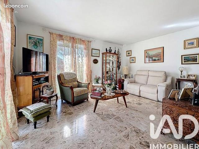 Maison vente à Arrondissement de Toulon, Six-fours-les-plages