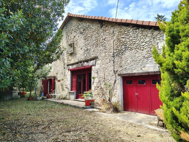 Maison vente à Nontron, Léguillac-de-cercles