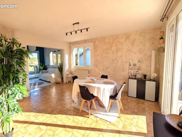 Maison vente à Mirebeau-sur-Bèze, Côte-d'Or