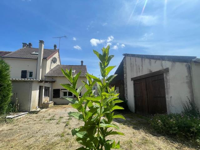 Maison vente à Château-Thierry, Neuilly-saint-front