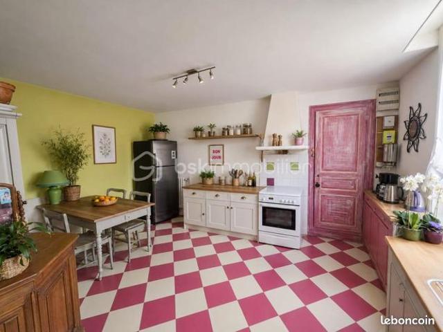 Maison vente à Mayenne, Montsûrs