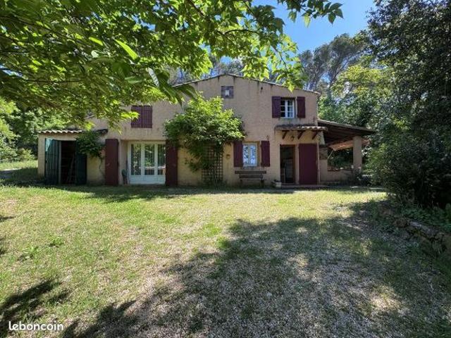 Maison vente à Aix-en-Provence, Beaurecueil