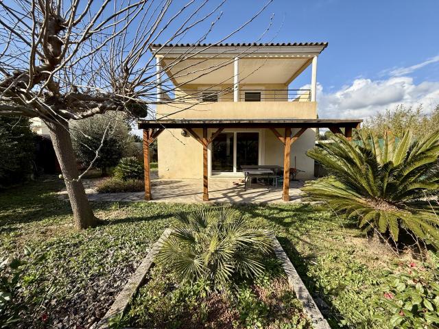 Maison vente à Arrondissement de Toulon, Six-fours-les-plages