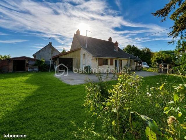 Maison vente à Auxerre, Bourgogne-Franche-Comté