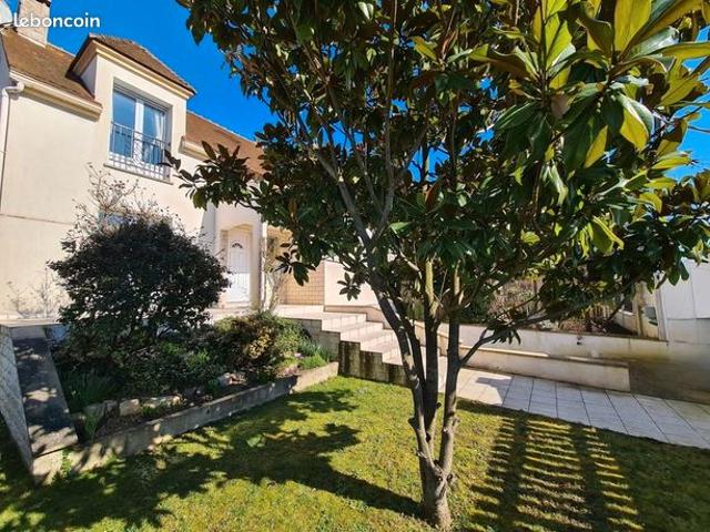 Maison vente à Palaiseau, Sainte-geneviève-des-bois