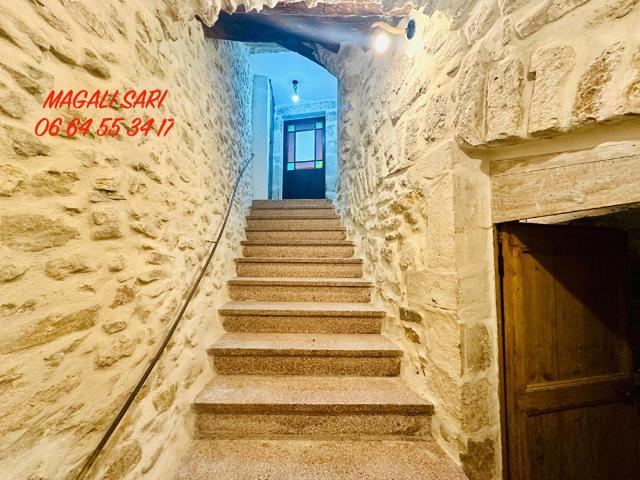 Maison vente à Le Village, Saint-Hilaire-de-Brethmas