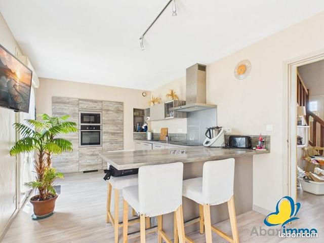 Maison vente à Vouziers, Falaise