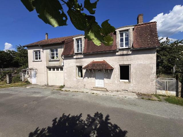 Maison vente à Nontron, Mialet