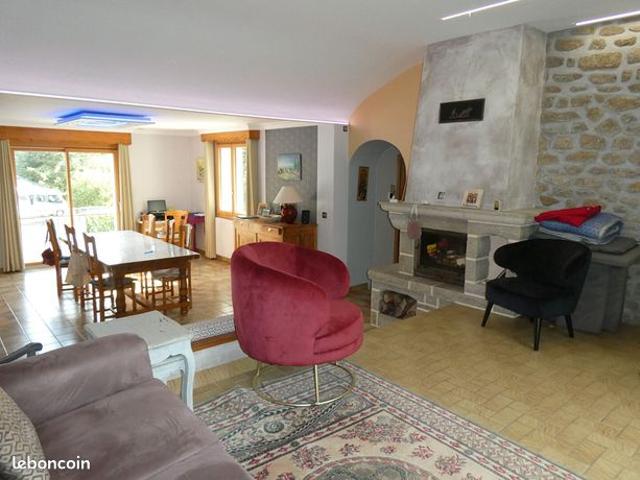 Maison vente à Aron, Mayenne