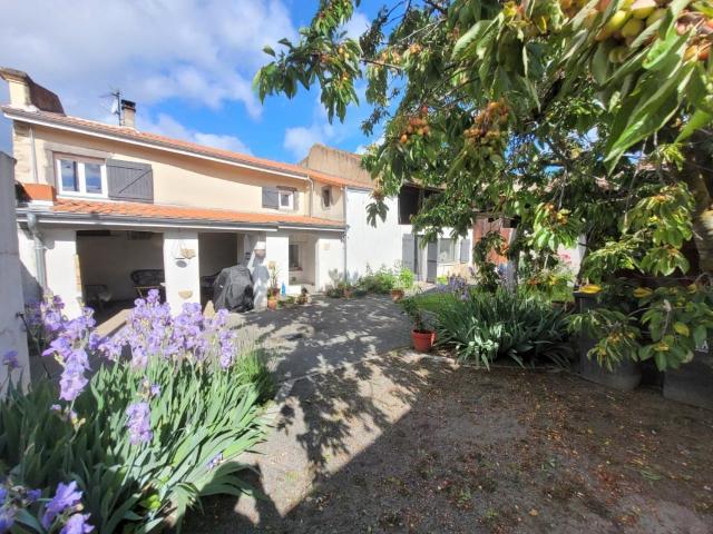 Maison vente à Riom, Clerlande