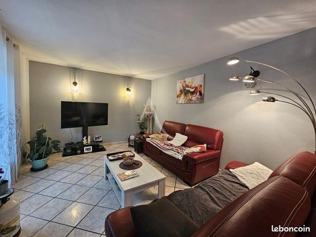 Maison vente à Loches, Luzillé