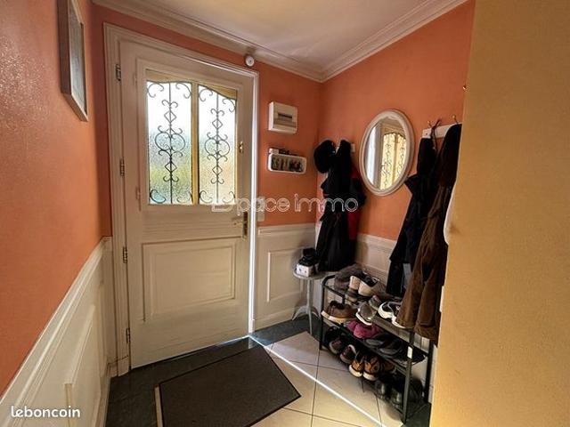 Maison vente à Rouen, Montville