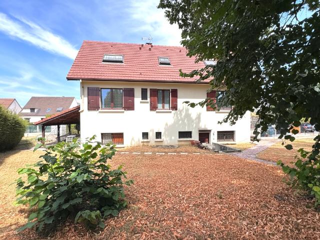 Maison vente à Évry, Petit-bourg