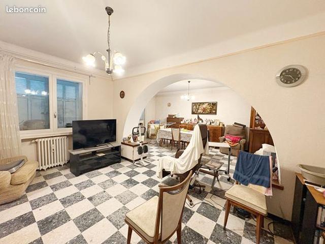 Maison vente à Arrondissement de Toulon, Hyères