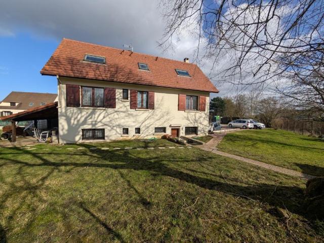 Maison vente à Évry, Petit-bourg