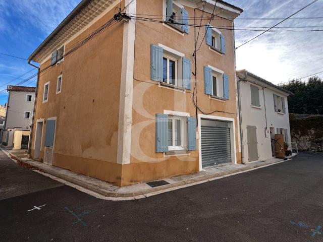 Maison vente à Carpentras, Monteux