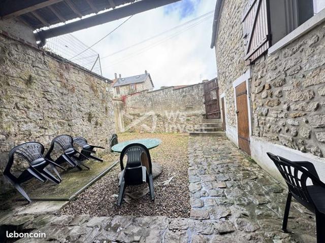 Maison vente à Senlis, Betz