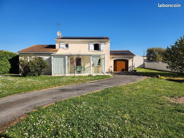 Maison vente à Cognac, Les Métairies