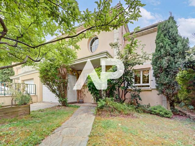 Maison vente à Nanterre, Suresnes