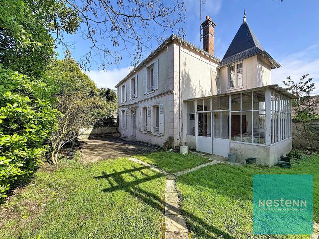 Maison vente à Fontainebleau, Ville-saint-jacques